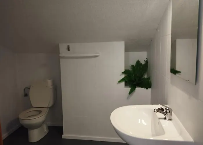 Isla أويارتثون